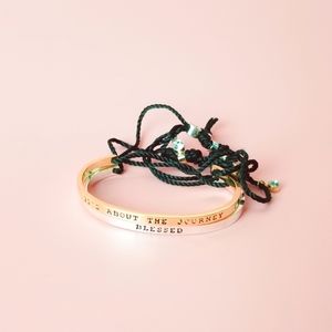 2 Set Beautiful embossed bracelets